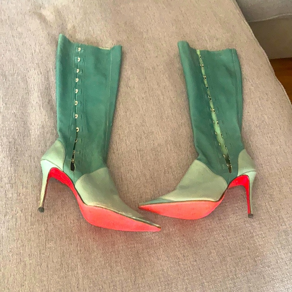 Used boots leather vintage